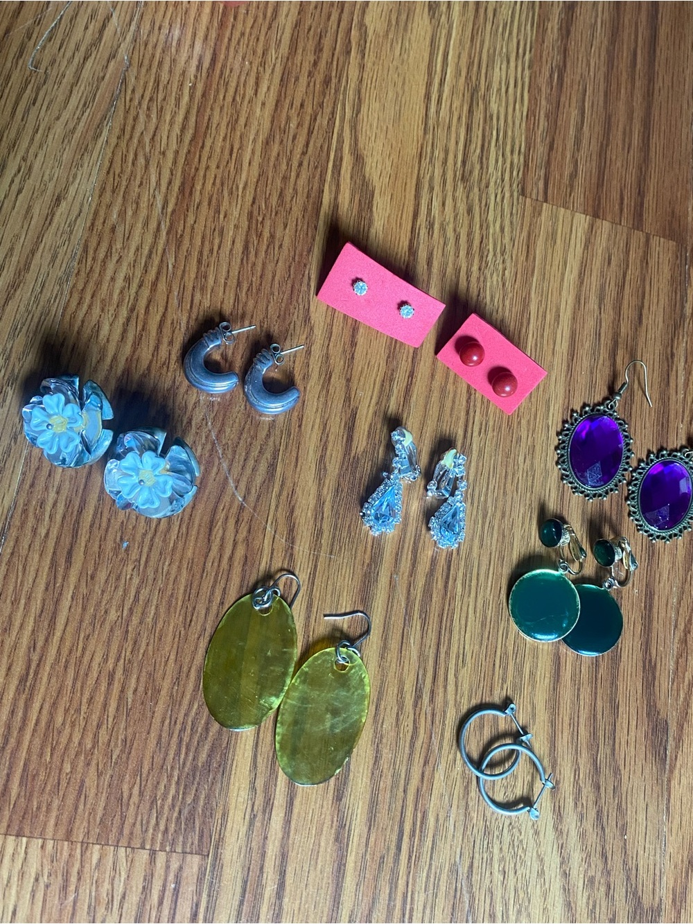 Assorted Women's Earring Set Bundle - Picture 6 of 15
